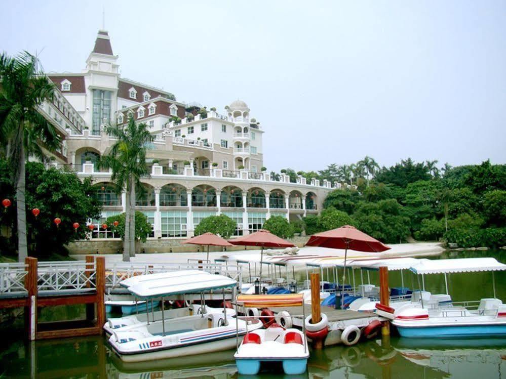 Clifford Golden Lake Hotel Foshan Exteriör bild