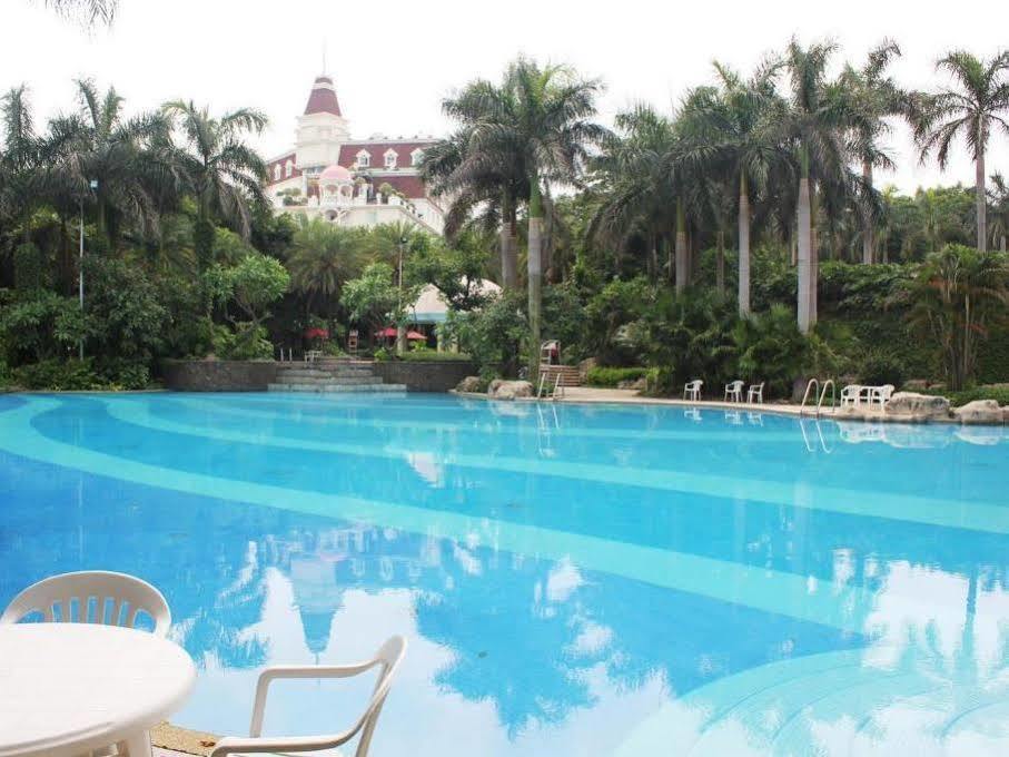 Clifford Golden Lake Hotel Foshan Exteriör bild